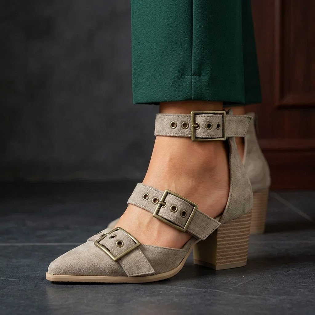 Vivienne | Tacones de ante con hebillas vintage