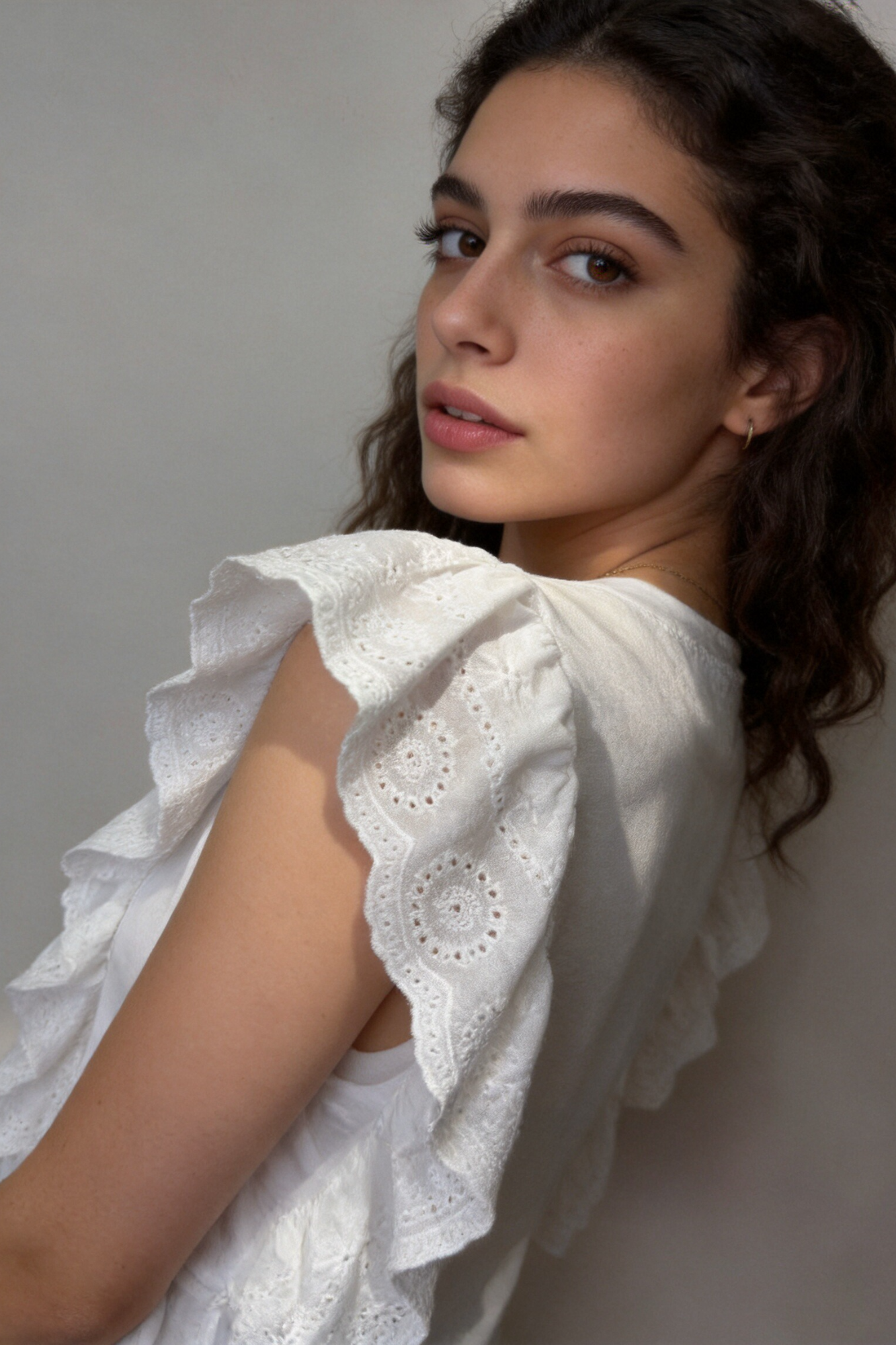 Blusa de Algodón con Volantes Bordados