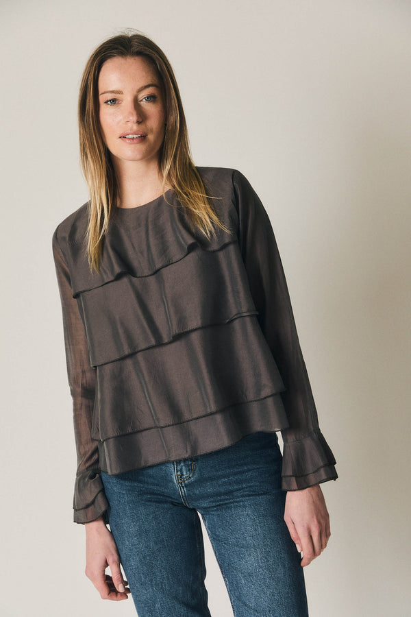 Blusa fina de capas marrón