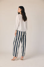 Pantalón fluido de rayas marineras