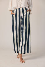 Pantalón fluido de rayas marineras
